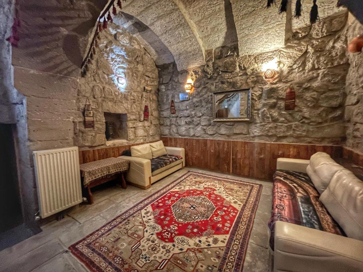 Hotel Anatolia Raymonde Cave House à Uçhisar Extérieur photo