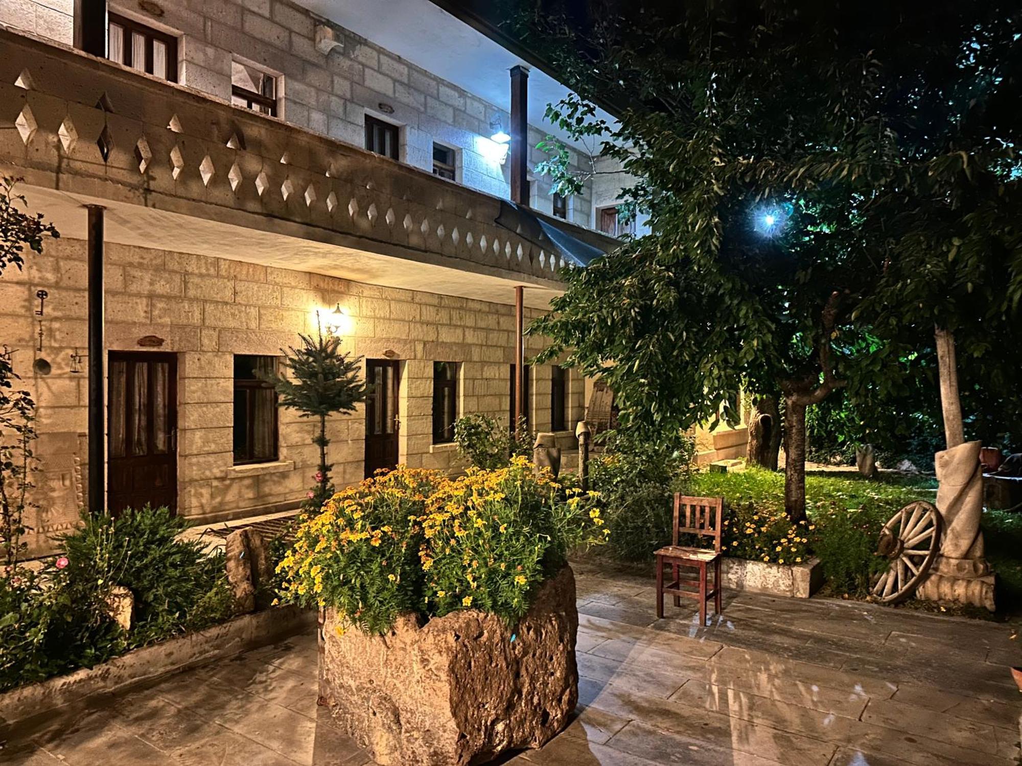Hotel Anatolia Raymonde Cave House à Uçhisar Extérieur photo
