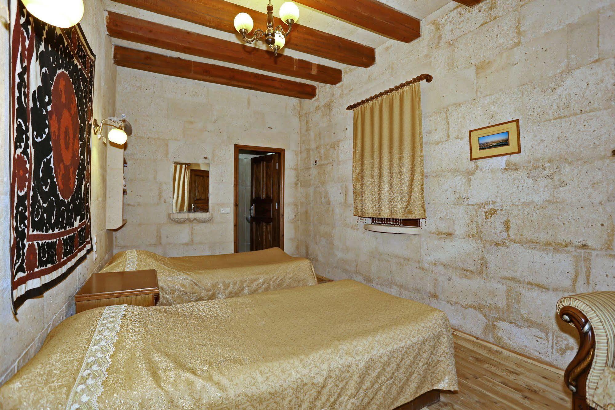Hotel Anatolia Raymonde Cave House à Uçhisar Extérieur photo